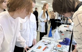 6b90f77c-702d-42a8-8407-623bde5e85a6